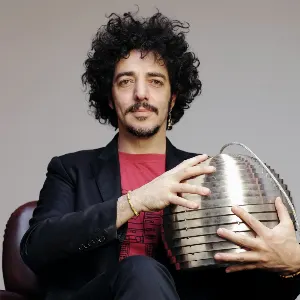 Photo représentant Max Gazzè