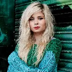 Nina Nesbitt