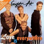 Pochette Love Is Everywhere