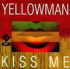 Pochette Kiss Me