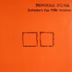 Pochette Between The Little Houses