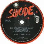 Pochette These Boots Are Made for Walking