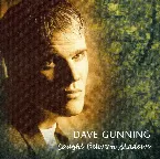 Pochette Caught Between Shadows