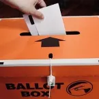 Pochette Election Year