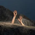 Pochette Airport & Only The Truth