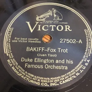 Pochette de Bakiff / The Giddybug Gallop de Duke Ellington and His Orchestra
