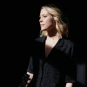 Pochette de She Only Sings When She’s Drunk de Jaël