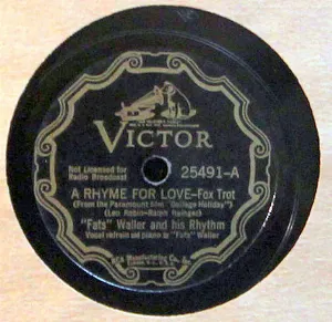 Pochette de A Rhyme for Love / I Adore You de Fats Waller and His Rhythm