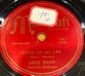 Pochette de Love of My Life / The Glider de Artie Shaw and His Orchestra