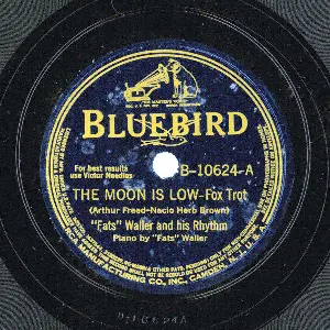 Pochette de The Moon Is Low / Black Maria de Fats Waller and His Rhythm