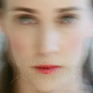 Pochette de DUMB de Flume - Emma Louise