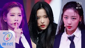Pochette de Sorry Sorry de LOONA