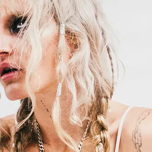 Pochette de Happiness 4 Dummies de Royal & the Serpent