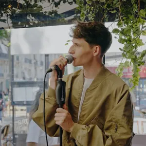 Pochette de La fille du bar (Rush live session) de Victorien