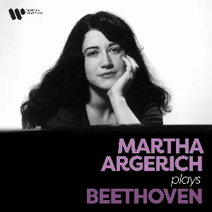 Pochette de Martha Argerich Plays Beethoven de Ludwig van Beethoven - Martha Argerich