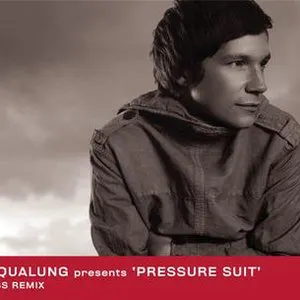 Pochette Pressure Suit