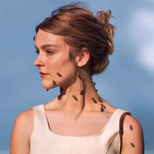 Pochette de Meisjes van honing de Pommelien Thijs