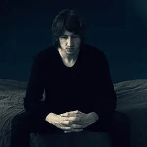 Pochette de Need You Now de Dean Lewis