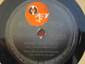 Pochette de Shake That Tree / Hollywood Hat de Tommy Dorsey and His Orchestra