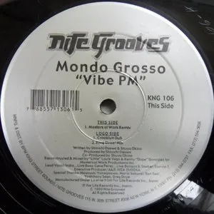 Pochette de Vibe PM de MONDO GROSSO