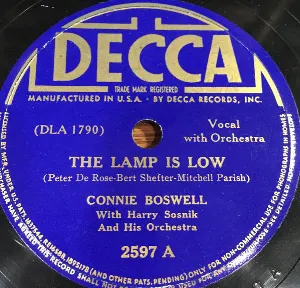 Pochette de The Lamp Is Low / Stra-Va-Na-Da de Connee Boswell