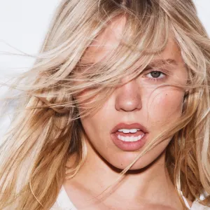 Pochette de BITE ME de Reneé Rapp