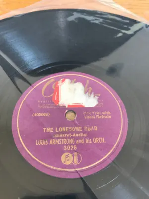 Pochette de The Lonesome Road / Song of the Islands de Louis Armstrong & His Orchestra
