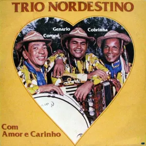 Pochette de Com Amor e Carinho de Trio Nordestino