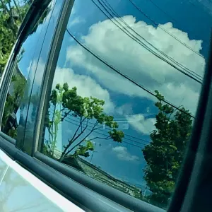 Pochette de Hachigatsu no Tachigi (Sommerhitze Müdigkeit) de Ueda Takayasu