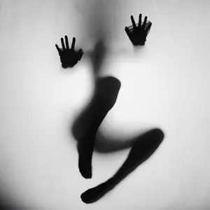 Pochette de Carry Me Home de Royal & the Serpent