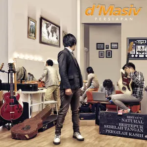 Pochette de Persiapan de d’Masiv