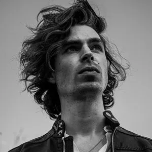 Pochette de Too Young Too Dumb de Dion Cooper