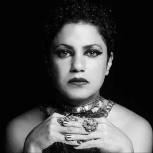 Pochette de To Be You de Emel Mathlouthi