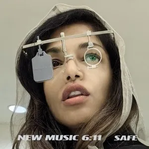 Pochette de SAFE de M.I.A.