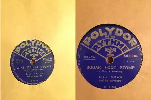 Pochette de Wire Brush Stomp / Sugar Foot Stomp de Artie Shaw and His Orchestra - Gene Krupa and His Orchestra