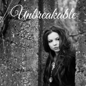 Pochette de Unbreakable de LEAH