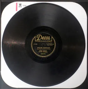 Pochette de The Whole World Is Singing My Song / Apache Serenade de Jimmy Dorsey and His Orchestra
