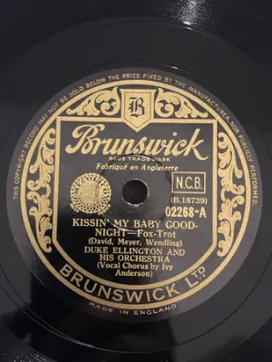 Pochette de Kissin' My Baby Goodnight / Oh, Babe! Maybe Someday de Duke Ellington and His Orchestra