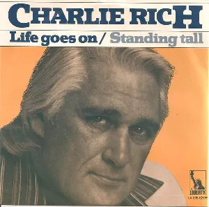 Pochette Life Goes On / Standing Tall