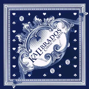 Pochette de Cartas Na Mesa de Kalibrados