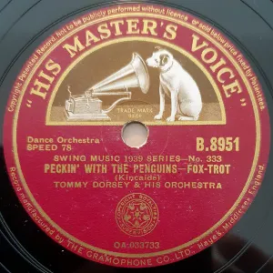 Pochette de Peckin' With the Penguins / Davenport Blues de Tommy Dorsey and His Orchestra
