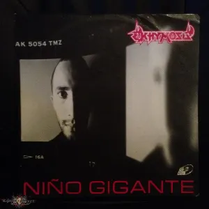 Pochette de Niño gigante de Ekhymosis