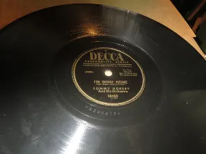 Pochette de I'm Goin' Home / Sentimental Serenade de Tommy Dorsey and His Orchestra