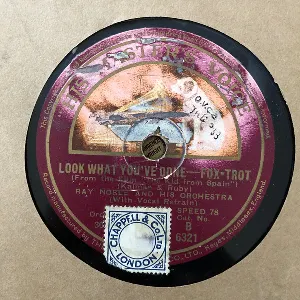 Pochette de Look What You’ve Done / What a Perfect Combination de Ray Noble and His Orchestra