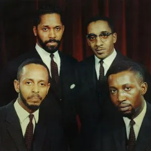 Pochette de The Modern Jazz Quartet de The Modern Jazz Quartet