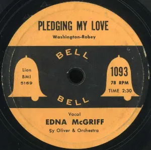 Pochette de Pledging My Love / Dance With Me Henry de Sy Oliver and His Orchestra