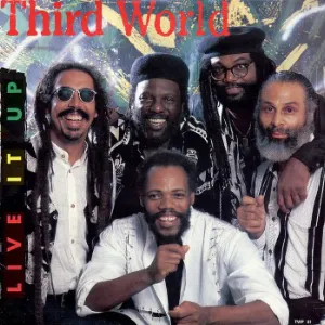 Pochette de Live It Up de Third World