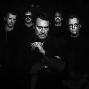 Pochette de EEN de Dead Man Ray