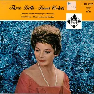 Pochette de Three Bells - Sweet Violets de Lys Assia