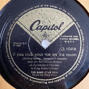 Pochette If You Stub Your Toe on the Moon / Don't Cry, Cry Baby
